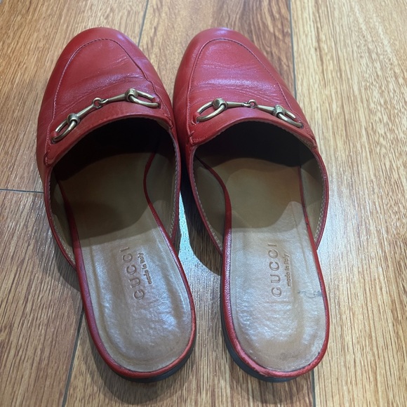 Gucci authentic red mules - Picture 3 of 5